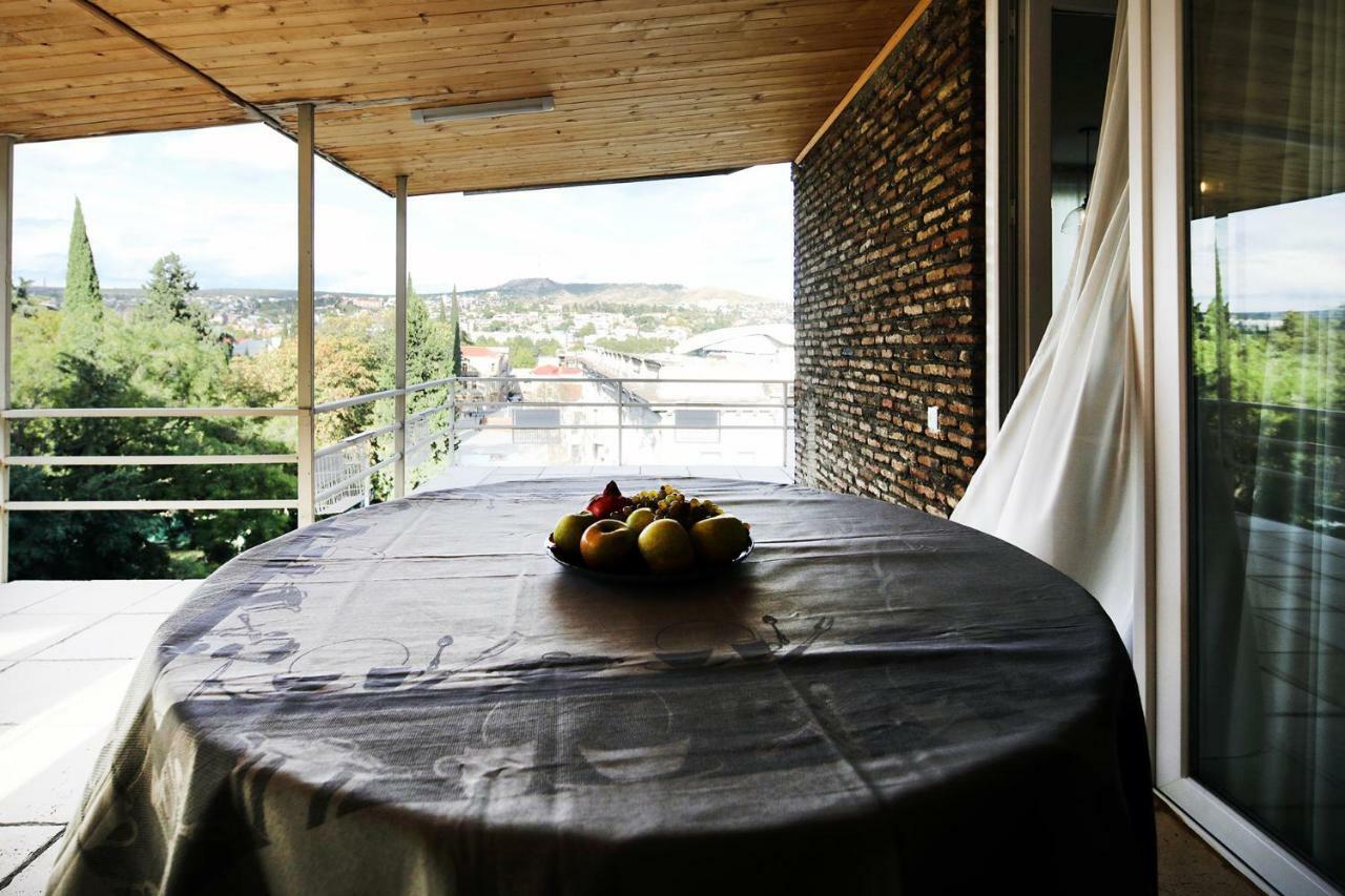 Twins Otel Tiflis Dış mekan fotoğraf